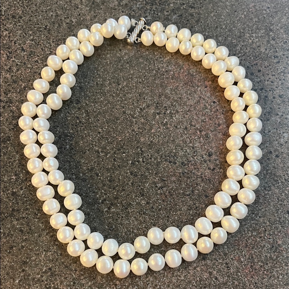 Elegant Vintage Double-Strand Natural Pearl Necklace